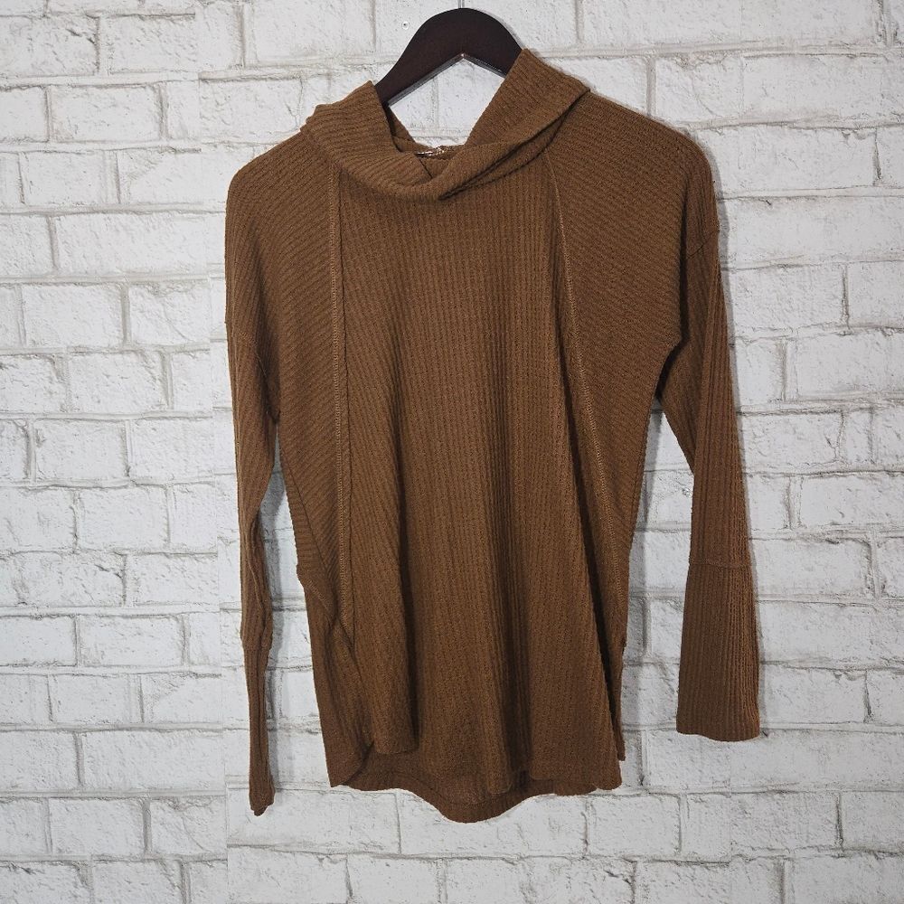 Maurices dark brown‎ turtleneck top